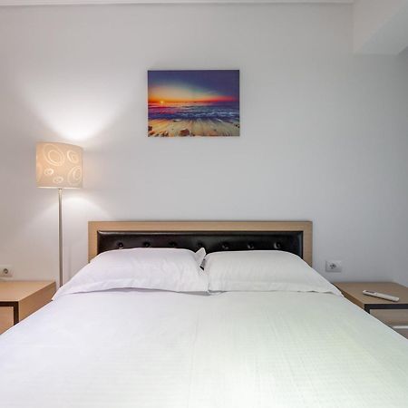Mato Luxury Apartments ซารานเดอ ภายนอก รูปภาพ
